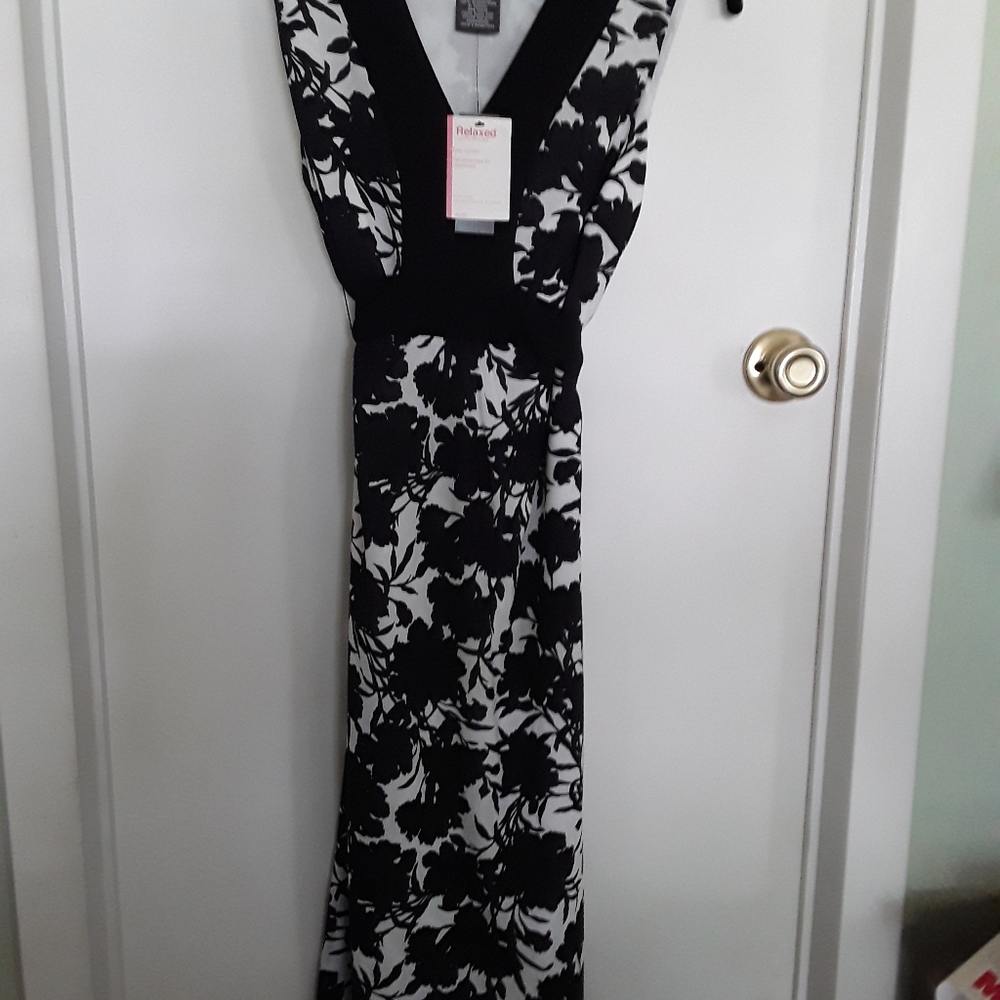 Woven Dress Black & White